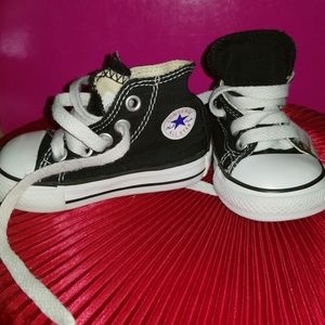 EUC Baby Converse  size 3